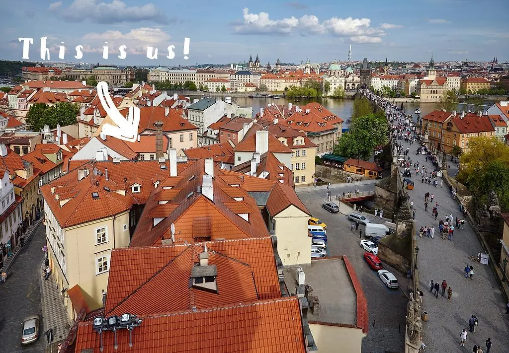 Queen Bee Apartments Praga